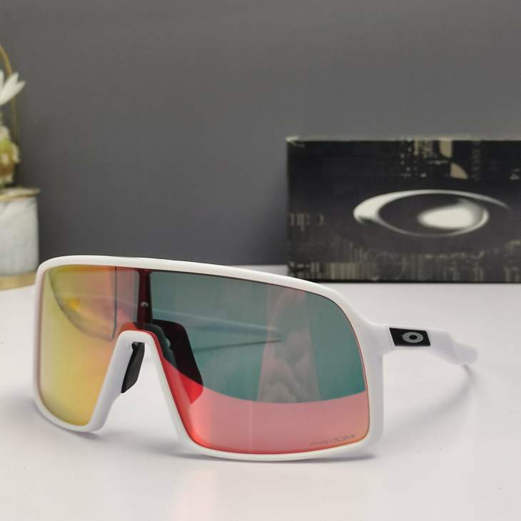 Picture of Oakley Sunglasses _SKUfw66124037fw